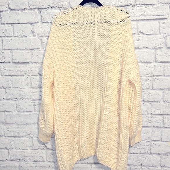HYFVE Oversized Chunky Ribbed Cardigan Sweater - Picture 5 of 8